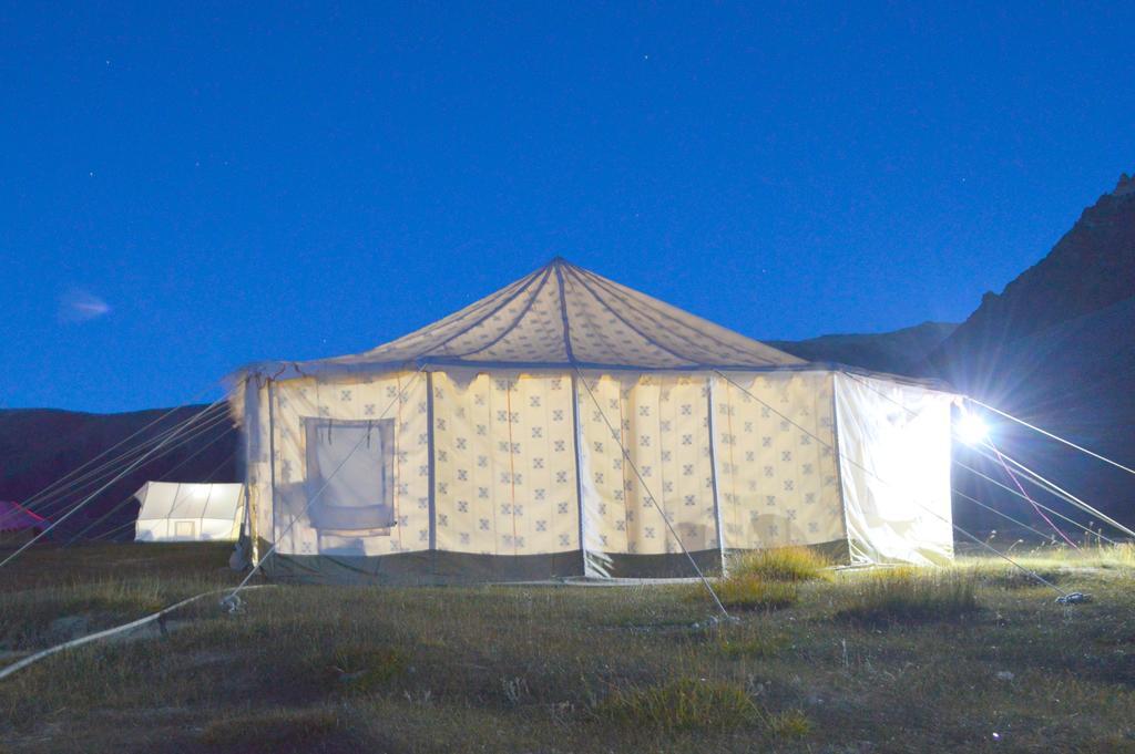 ホテル Himalayan Routes Camp Sarchu Sir Bhum Chun エクステリア 写真